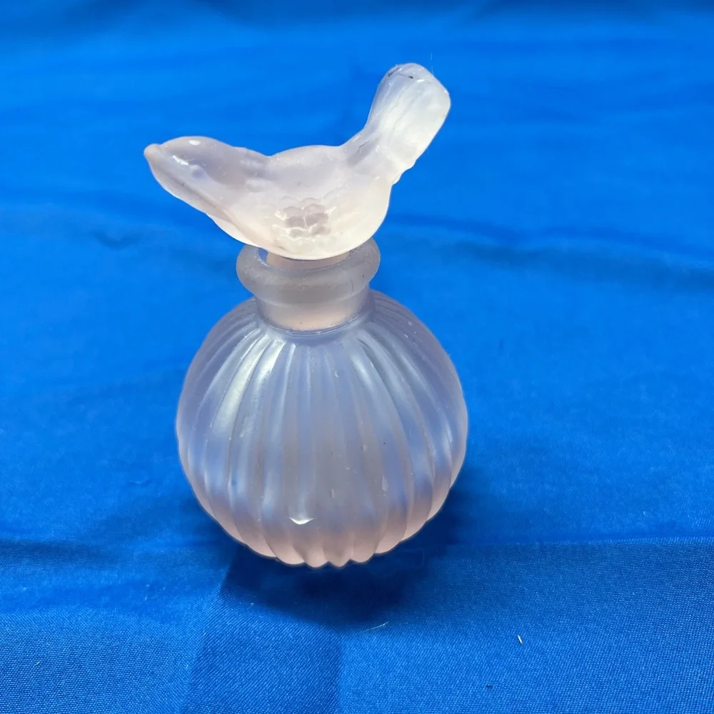 Vintage pink frosted Glass Perfume Bottle Bird Stopper Vanity
